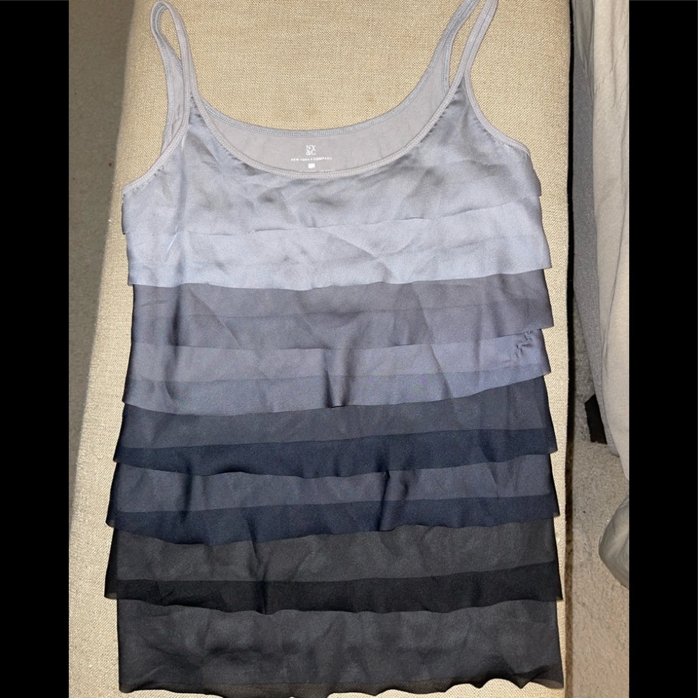 NY&Company waterfall front tank ( worn once )